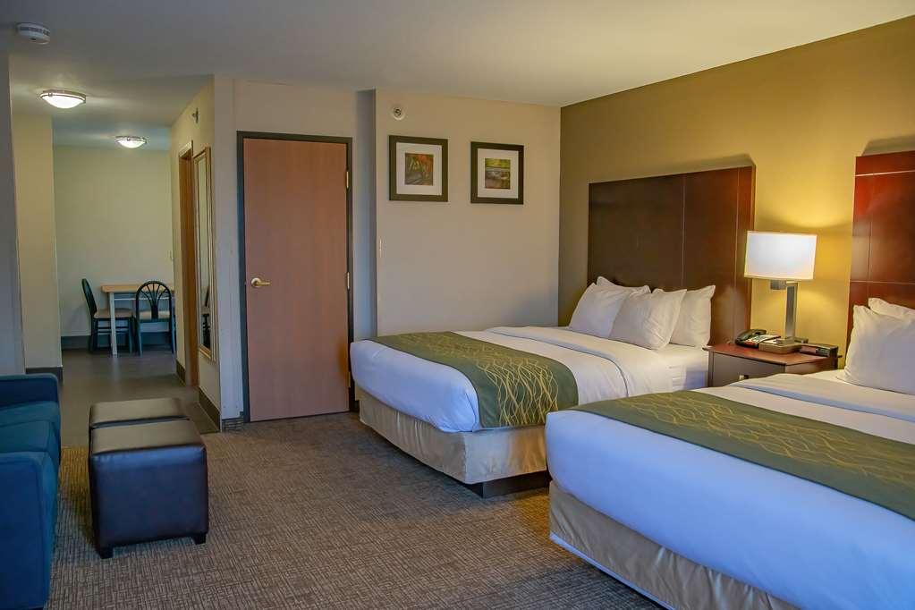 Comfort Inn Huntington Near University Habitación foto