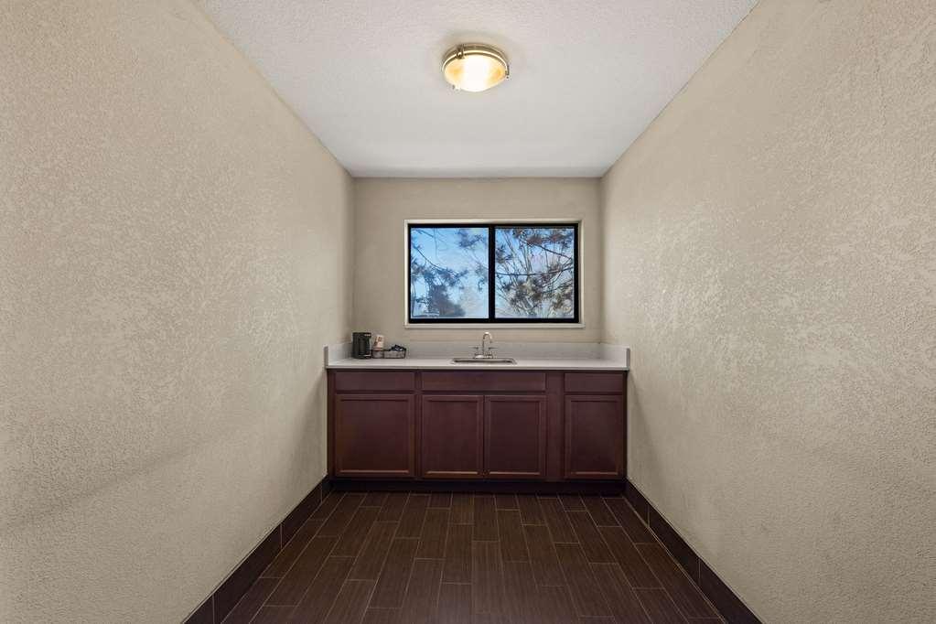 Comfort Inn Huntington Near University Habitación foto